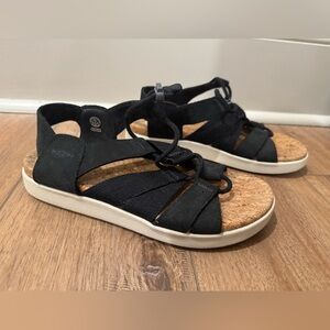 Keen shoes, size 8.5